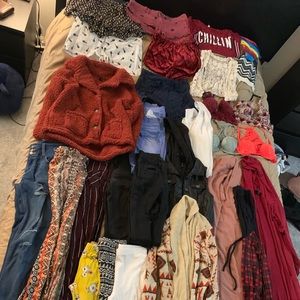 Women’s clothing lot !!